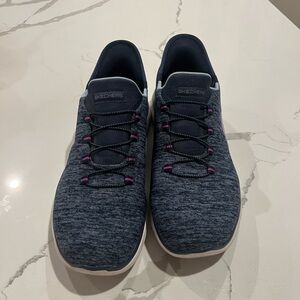 Skechers slip-ins women’s size 10